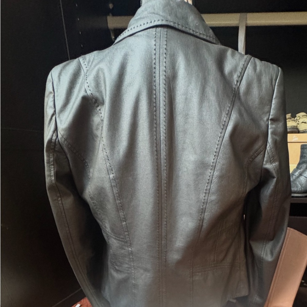 Womens soft faux leather blazer
In black, with dark grey satin lining